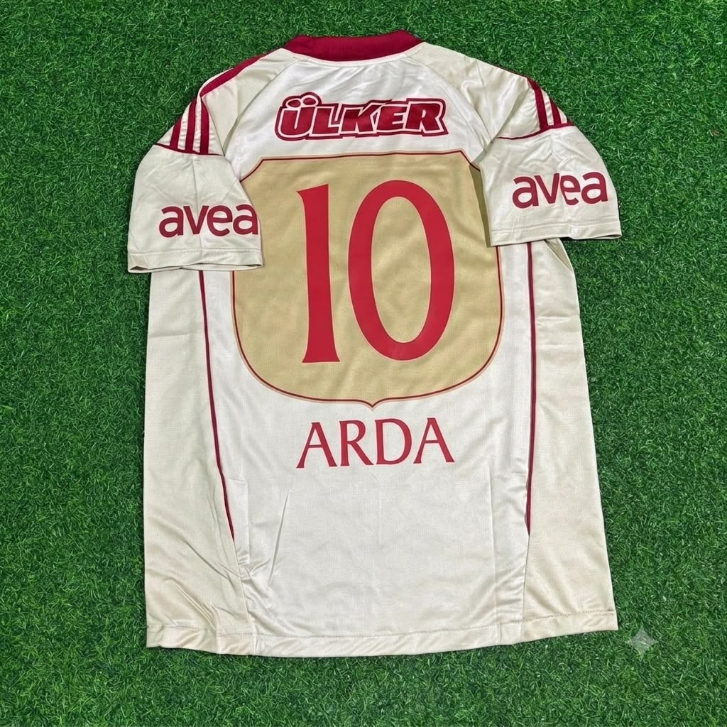 Arda Turan Galatasaray 2010-2011 Retro Football Jersey – Back View