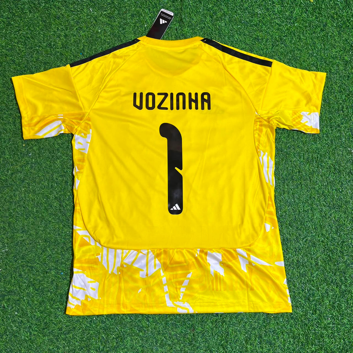 Vozinha #1 Goalkeeper CSD Colo-Colo New Season Yellow Football Jersey – Back View