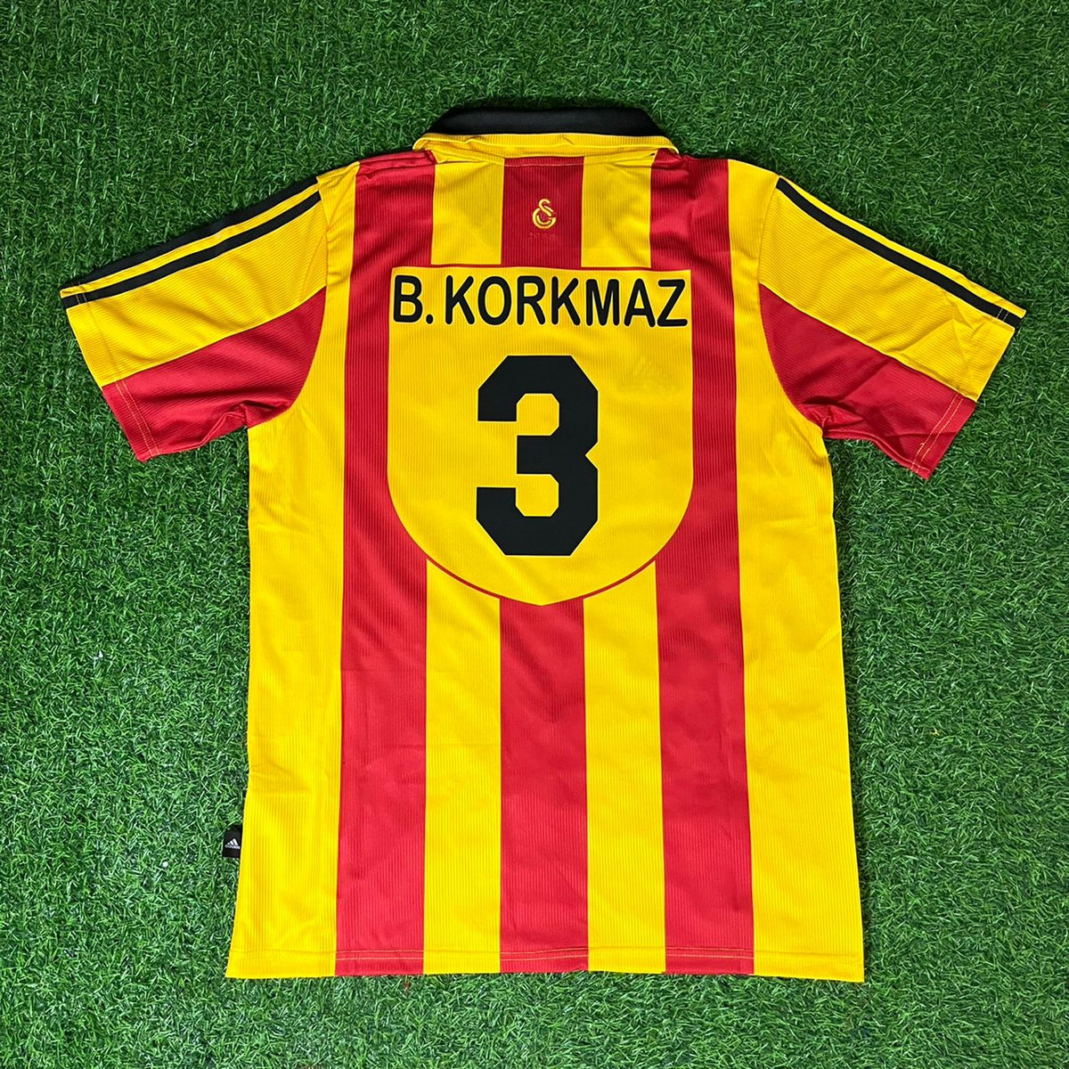 2000 Bulent Korkmaz Galatasaray UEFA Retro Nostalji Formasi Football Home Football Jersey – Back View