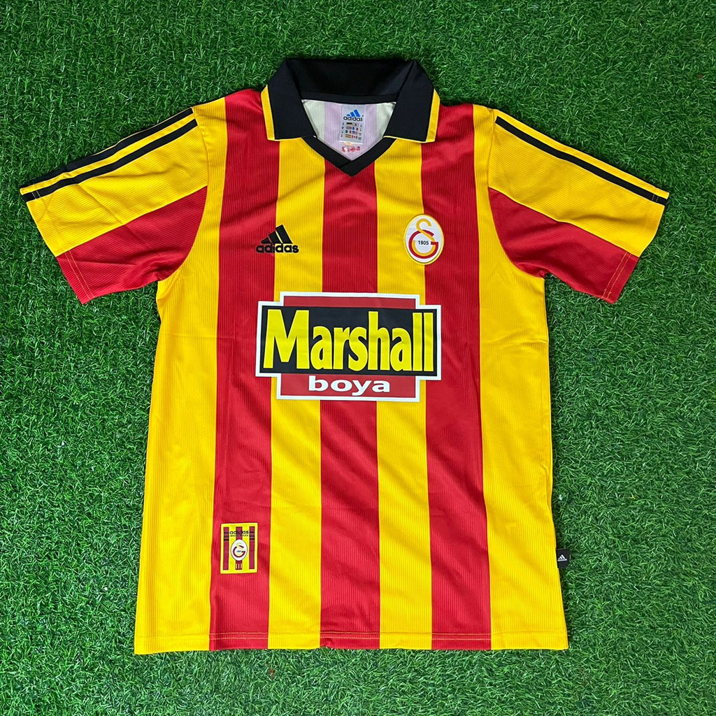 2000 Bulent Korkmaz Galatasaray UEFA Retro Nostalji Formasi Football Home Football Jersey – Front View