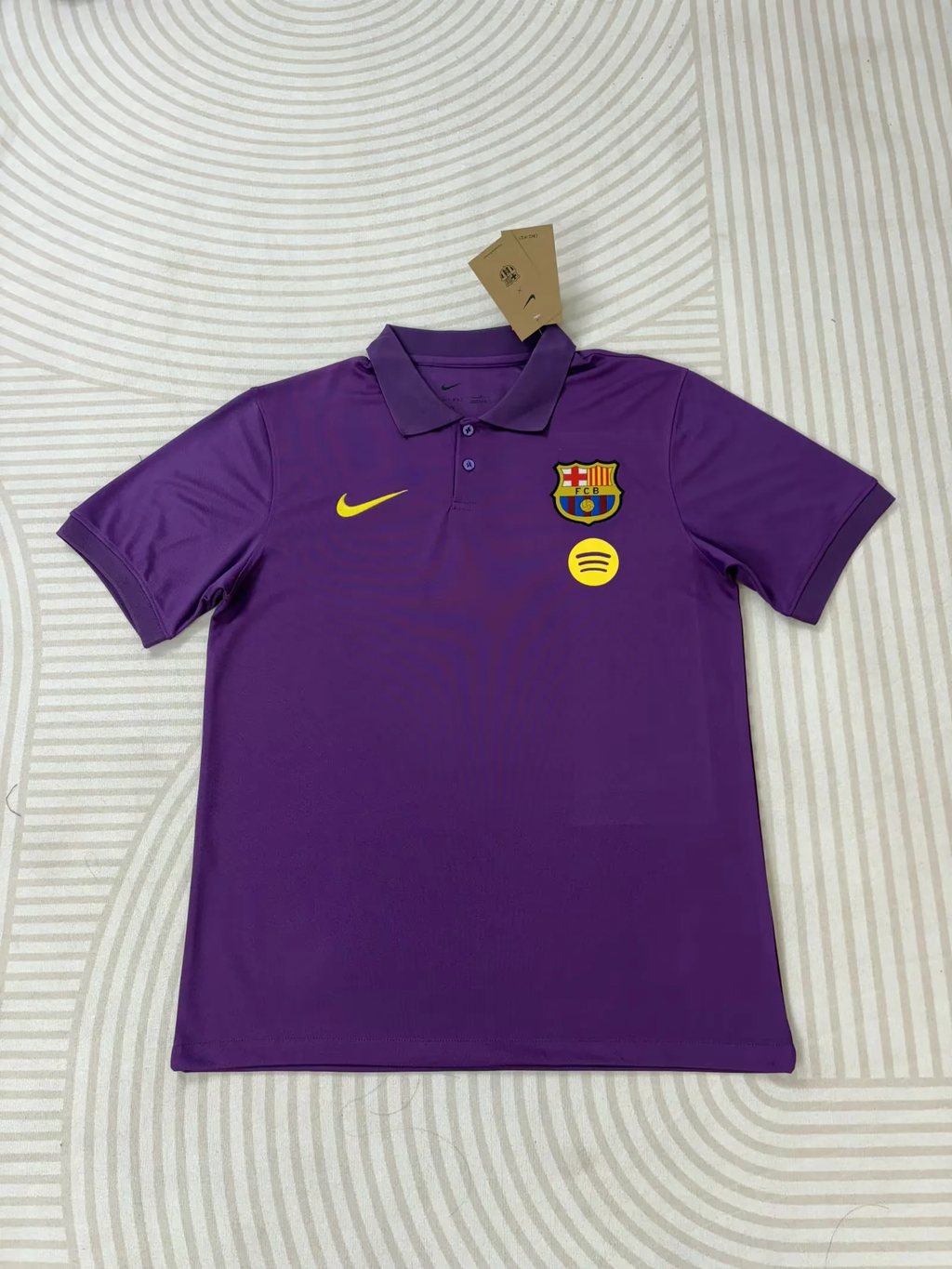Barcelona New Polo Neck Polokragen Tshirt Special Edition Edition 5 – Front View