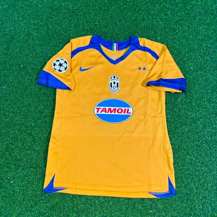 Zlatan Ibrahimovic #9 Juventus Yellow Third Retro Football Jersey – Front View