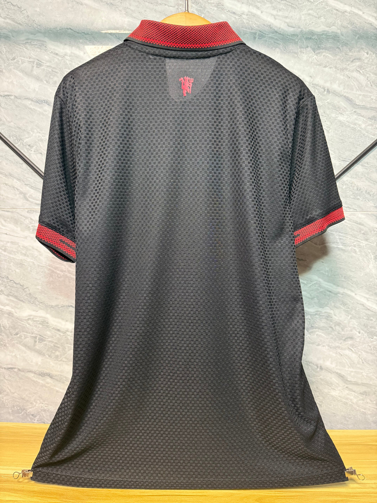 Manchester United New Polo Neck Polokragen Tshirt – Detailed View