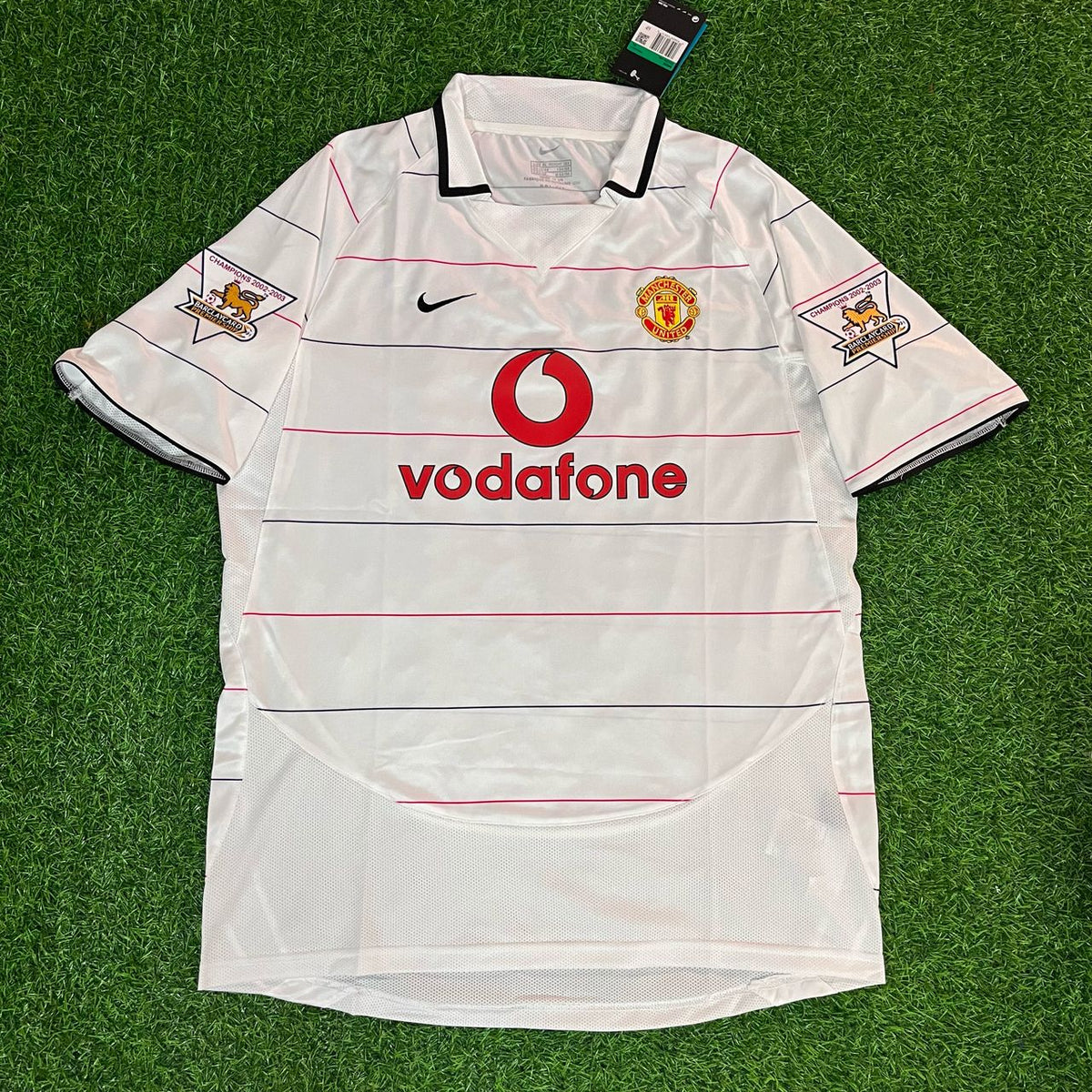 Cristiano Ronaldo Manchester United 2003 2005 Retro Jersey – Front View
