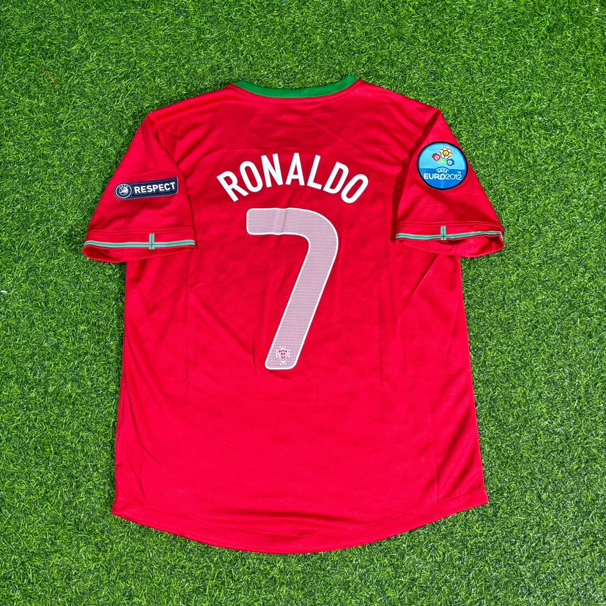 Portugal Euro 2012 Red Retro Football Jersey – Cristiano Ronaldo – Back View