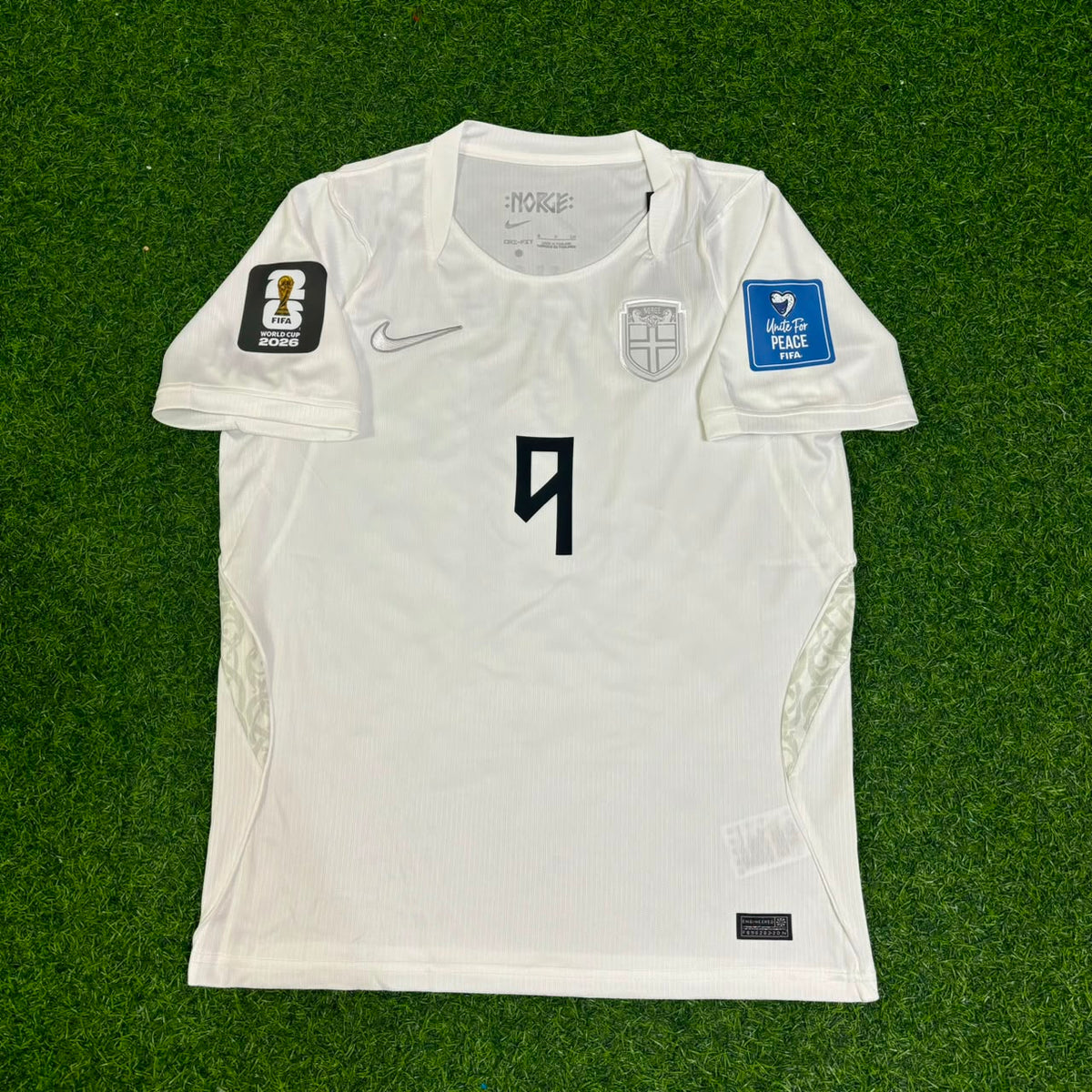 Erling Braut Haaland #9 Norway 2026 World Cup White Football Jersey – Front View