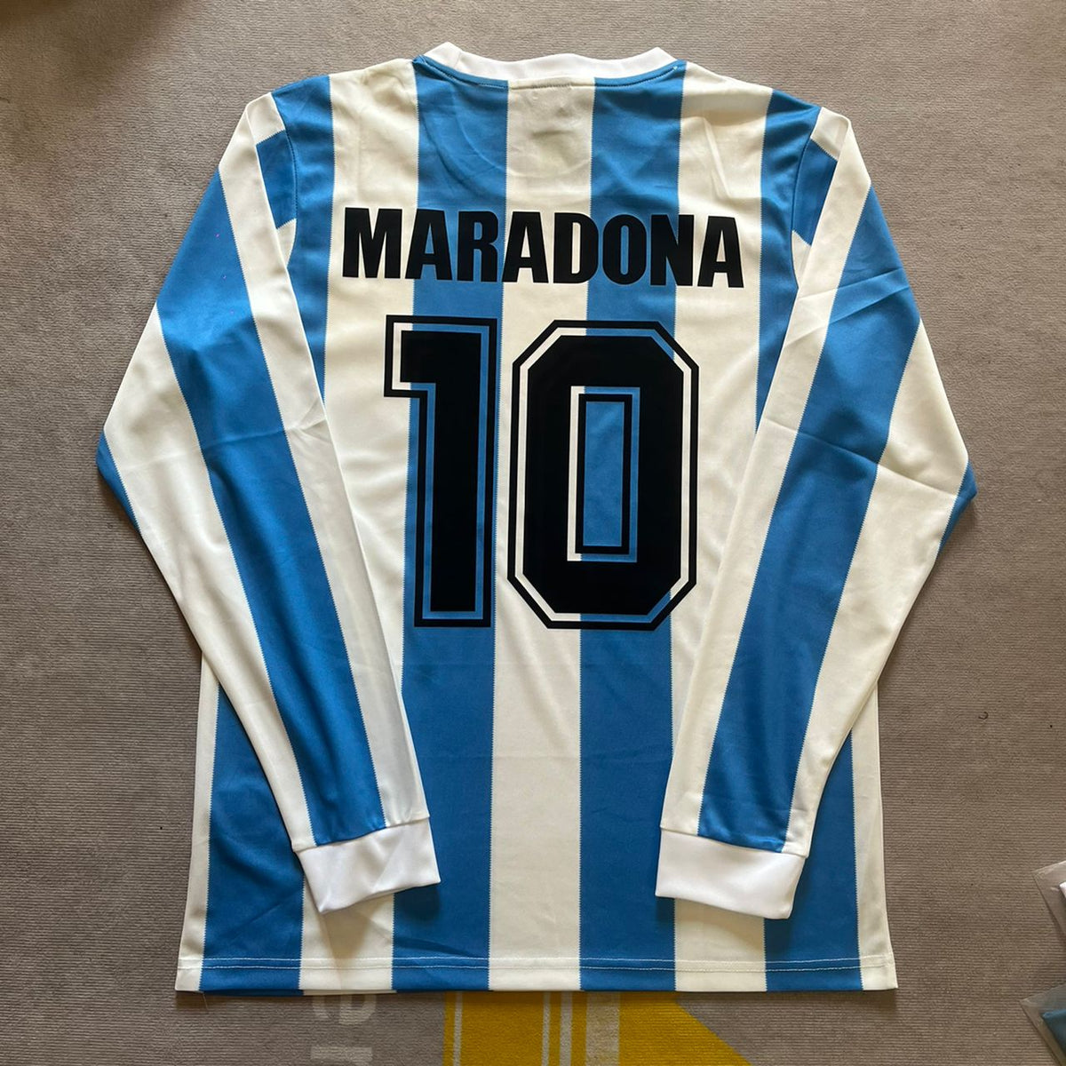 Diego Armando Maradona 1986 Argentina Retro Jersey – Detailed View