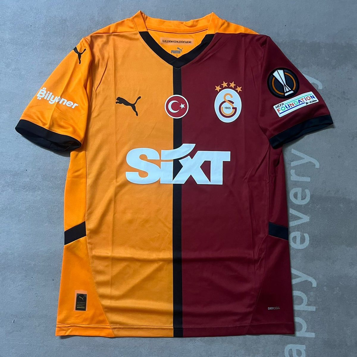 Dries Mertens Galatasaray Yeni Sezon Formasi Jersey – Front View