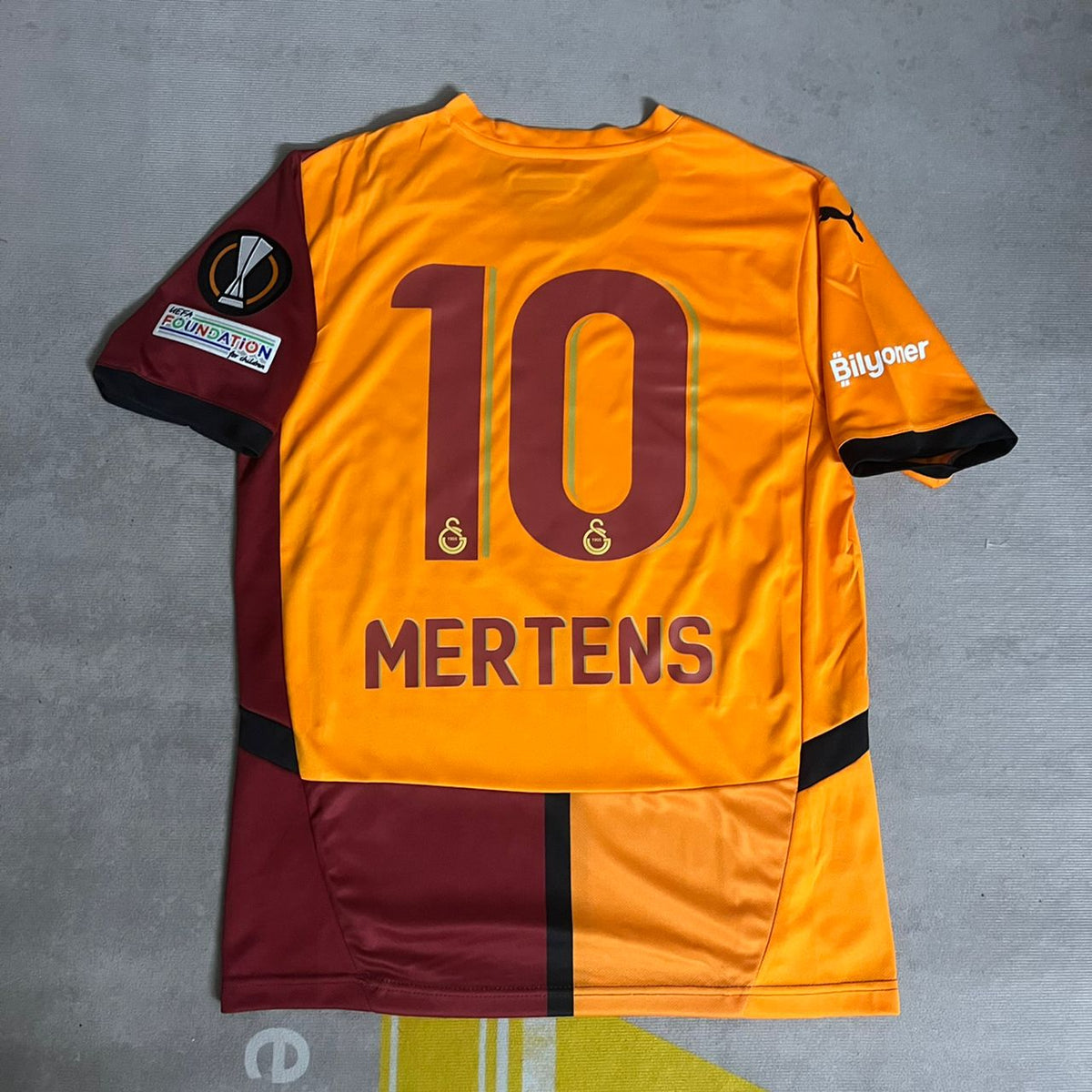 Dries Mertens Galatasaray Yeni Sezon Formasi Jersey – Back View