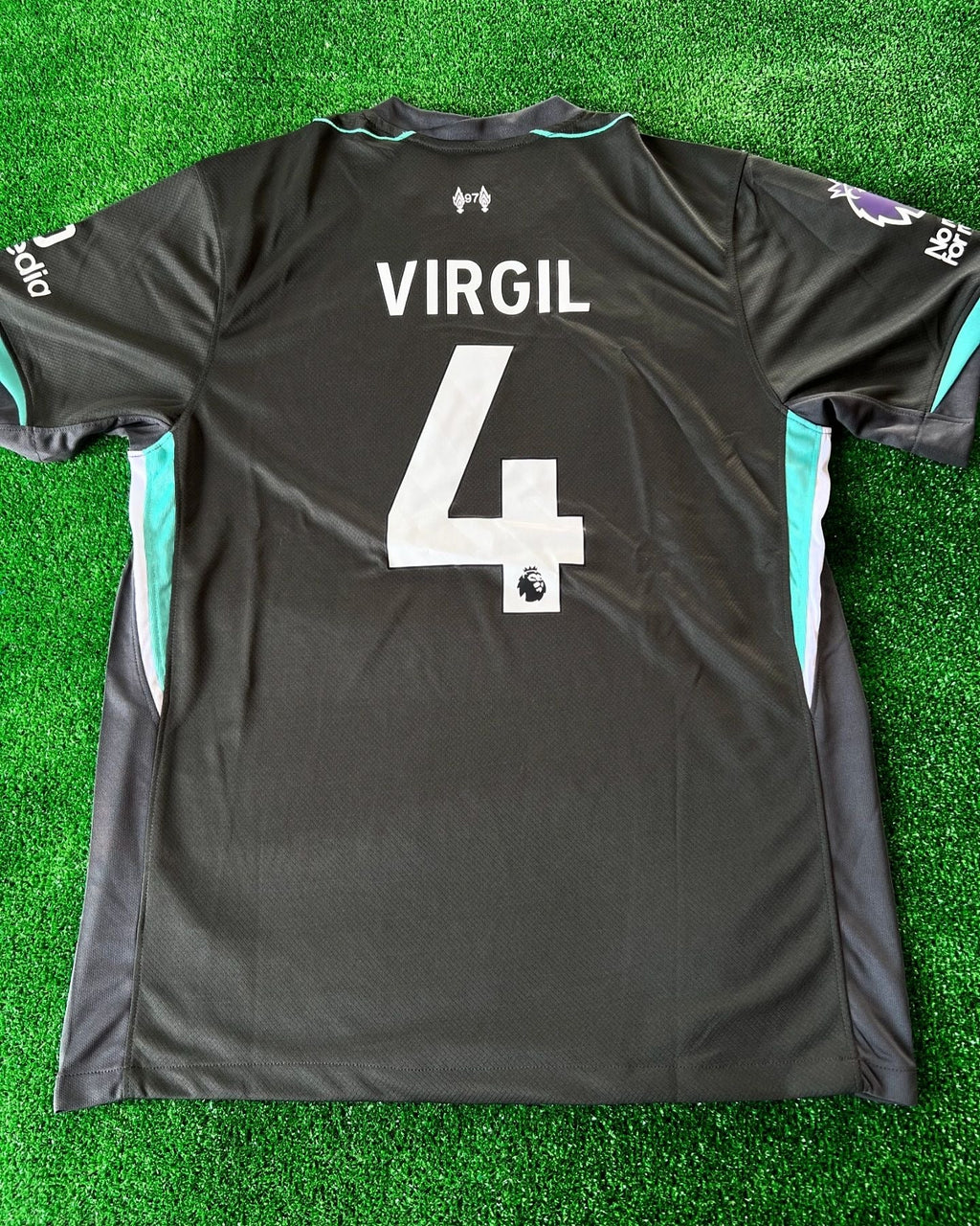 Virgil Van Dijk Liverpool 2025 Football Jersey – Back View