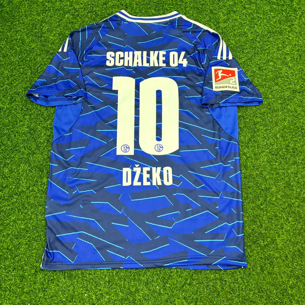 Schalke 04 Neues Saison – Edin Dzeko 10 – Detailed View