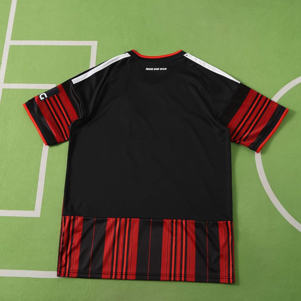 Eintracht Frankfurt 2026-2027 Season Home Football Jersey Trikot Maillot V2