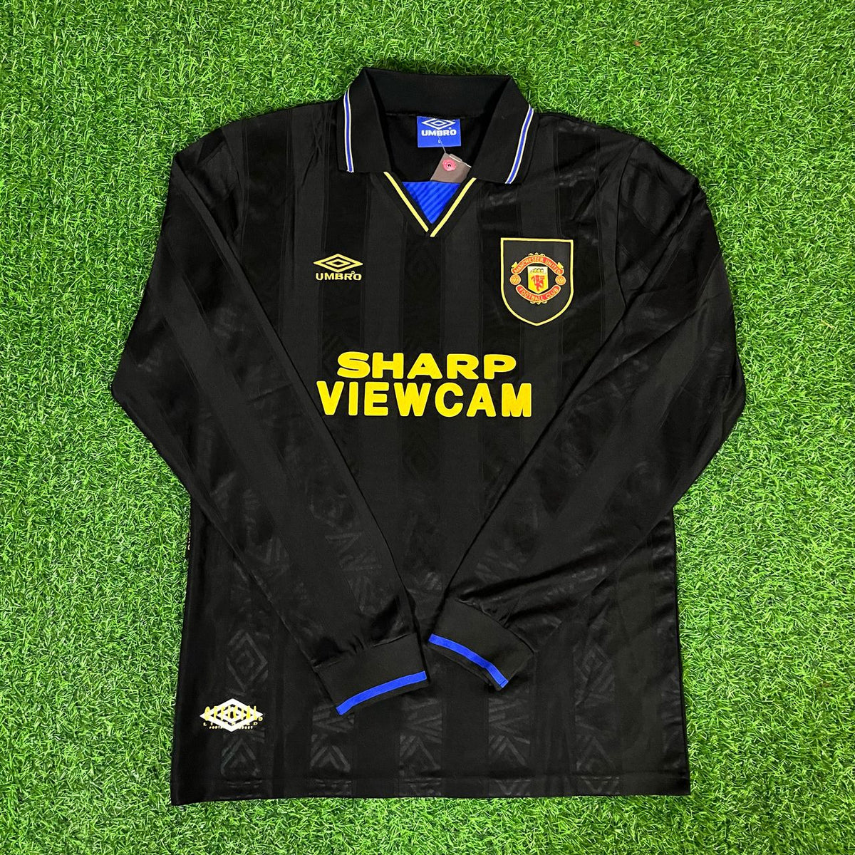1992 Eric Cantona Manchester United 1993 Retro Retro Football Jersey – Front View