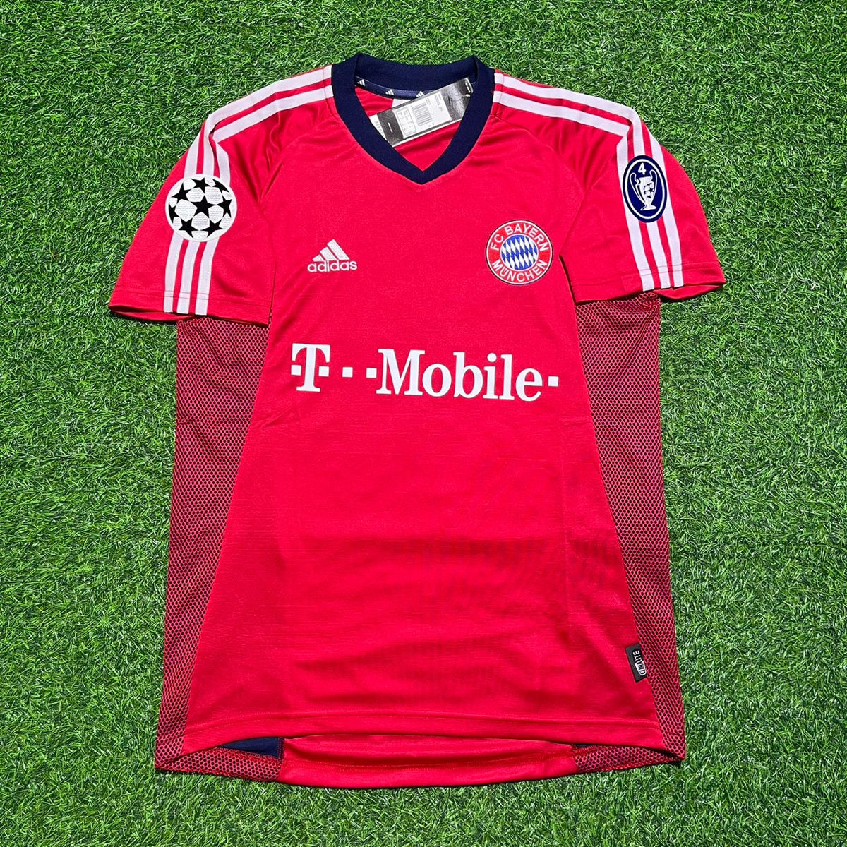 Bayern München 2002/2003 Season Home Red Retro Jersey – FC – Detailed View