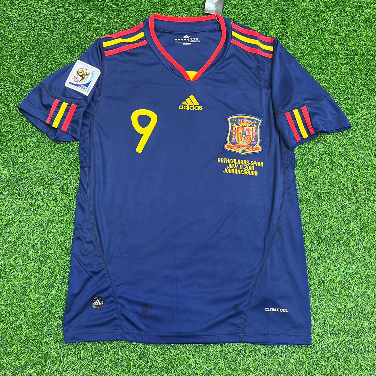 Fernando Torres #9 - Spain 2010 World Cup Final Retro Jersey – Front View