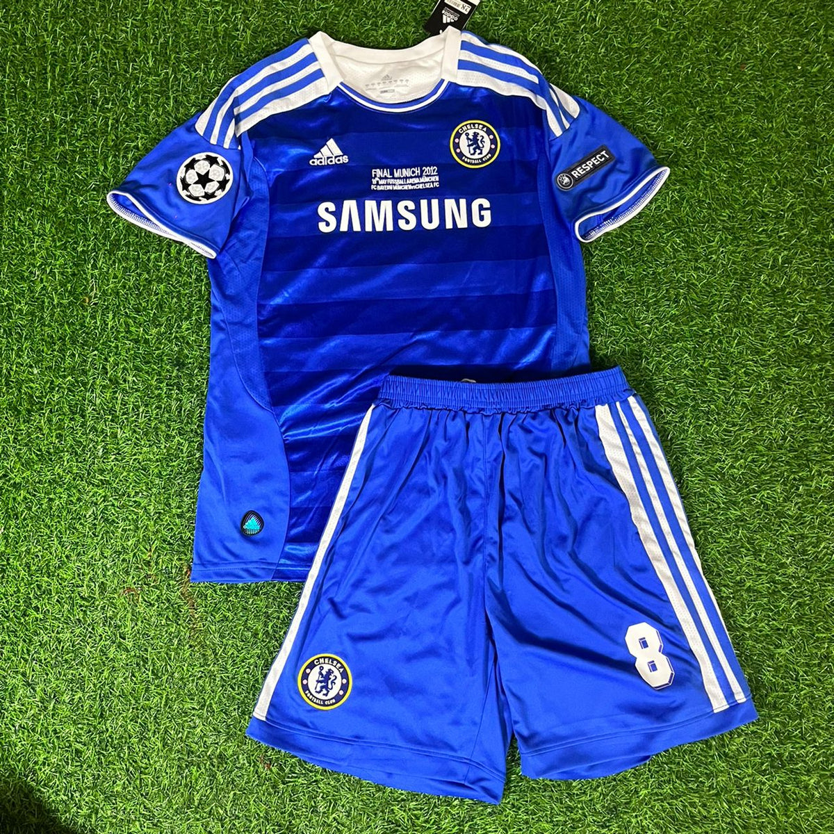Frank Lampard - Chelsea Final 2012 Kids Retro Jersey – Front View