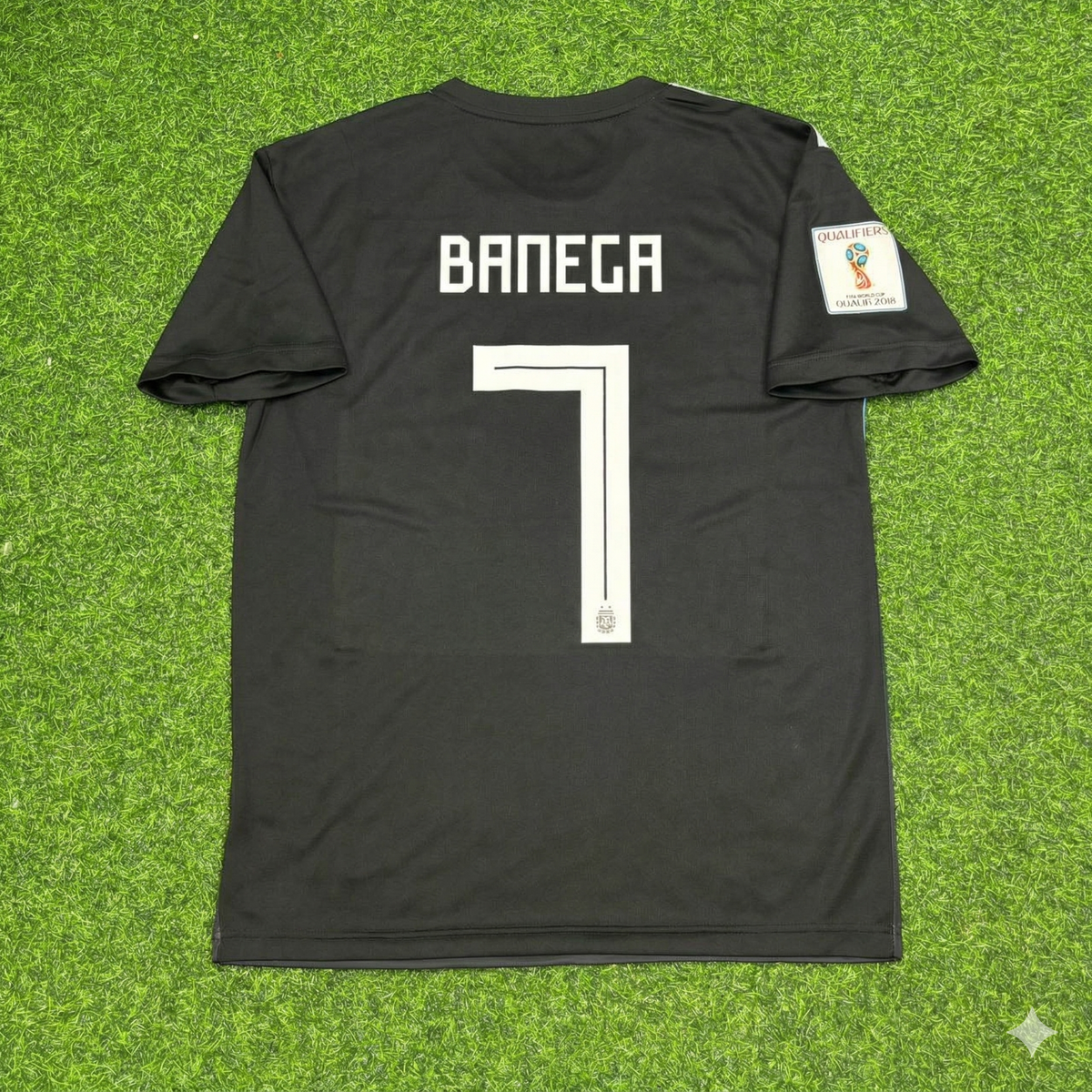 Argentina 2018 World Cup Black Retro Football Jersey – Ever Banega – Back View
