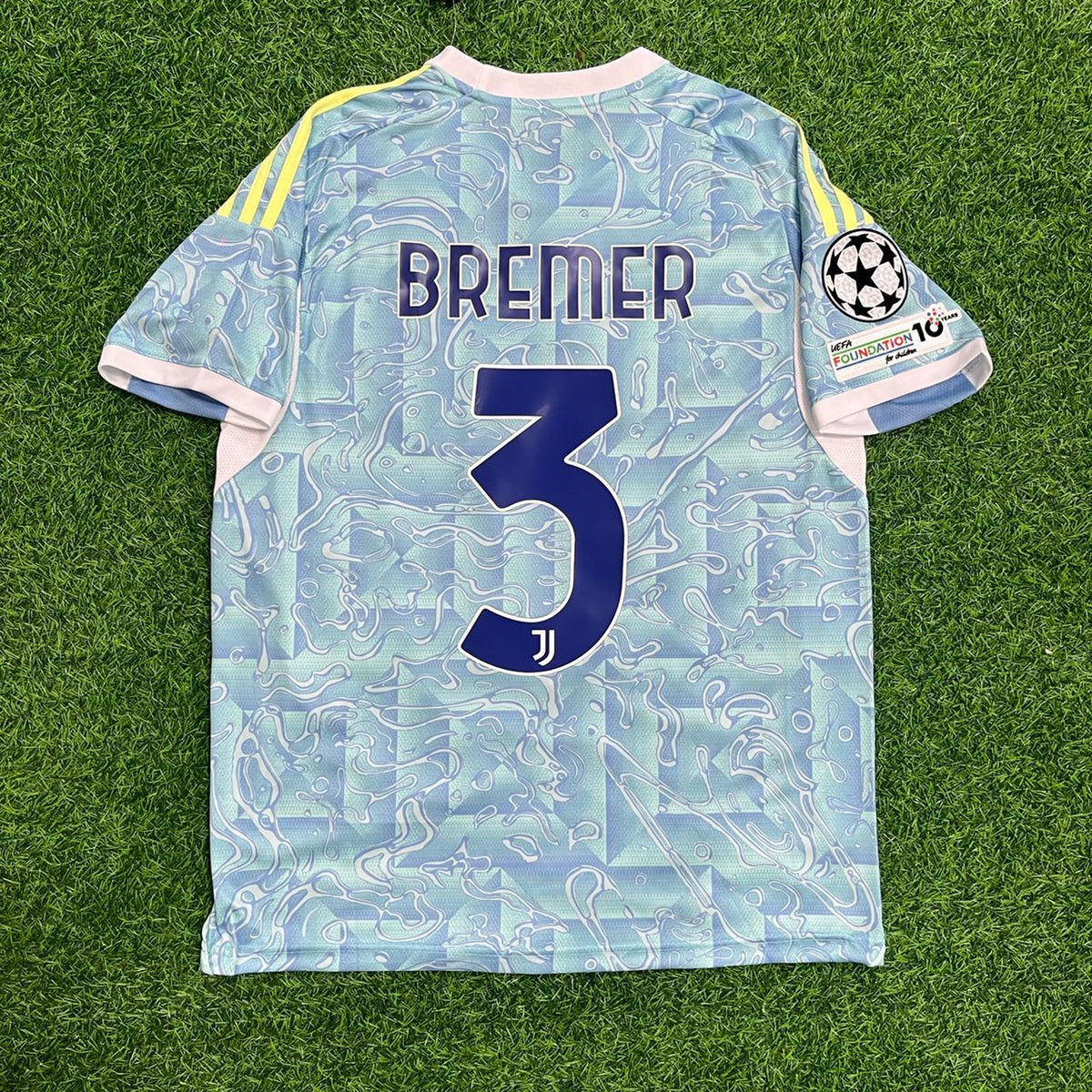 Gleison Bremer Juventus New Season 2026 Jersey – Back View