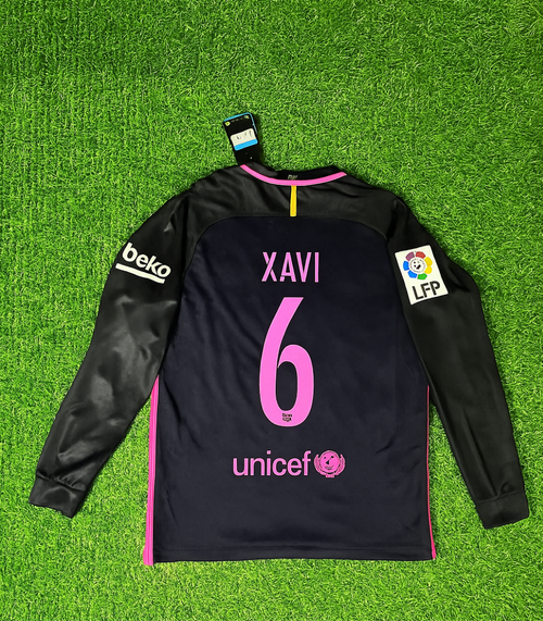 14/15 Barcelona Retro Pink Printing Long Sleeve Jersey – Xavi Hernandez – Back View