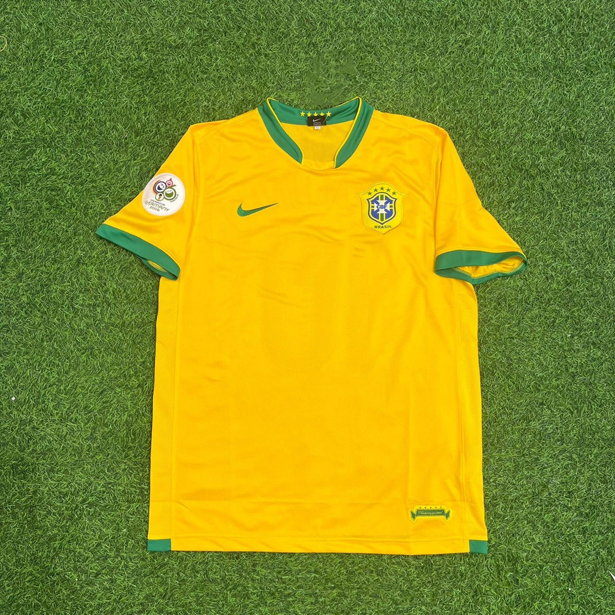2006 Brazil World Cup Robinho #23 Football Jersey – Front View