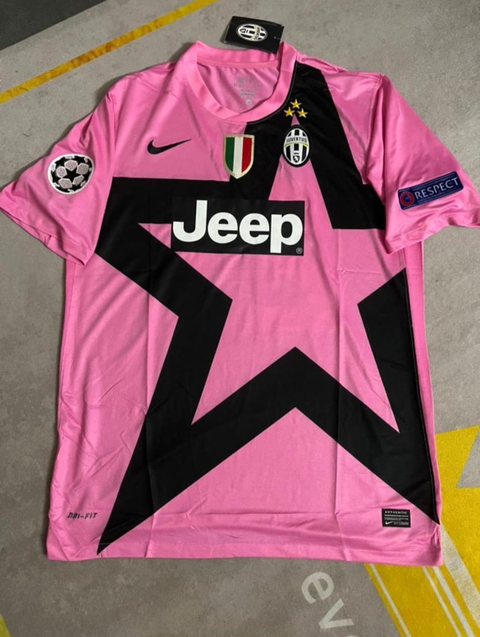Paul Pogba – Juventus Pink 2012/2013 Season Retro Jersey – 9