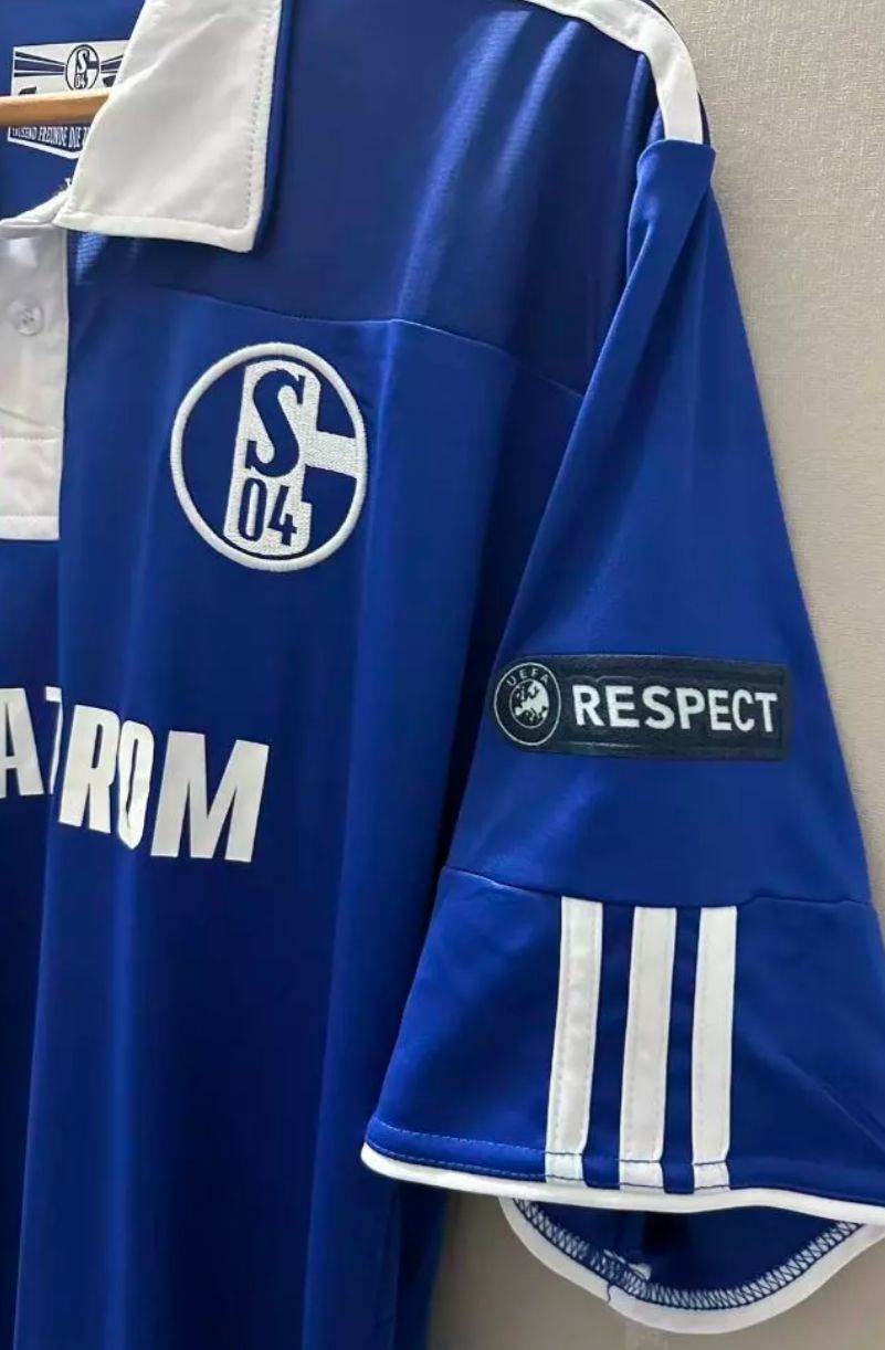 Raul Gonzalez Blanco Schalke 04 Season 2010- 11 Retro Champions League Football Jersey – 5