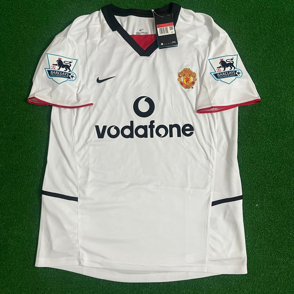 David Beckham Manchester United White Retro Jersey – Front View