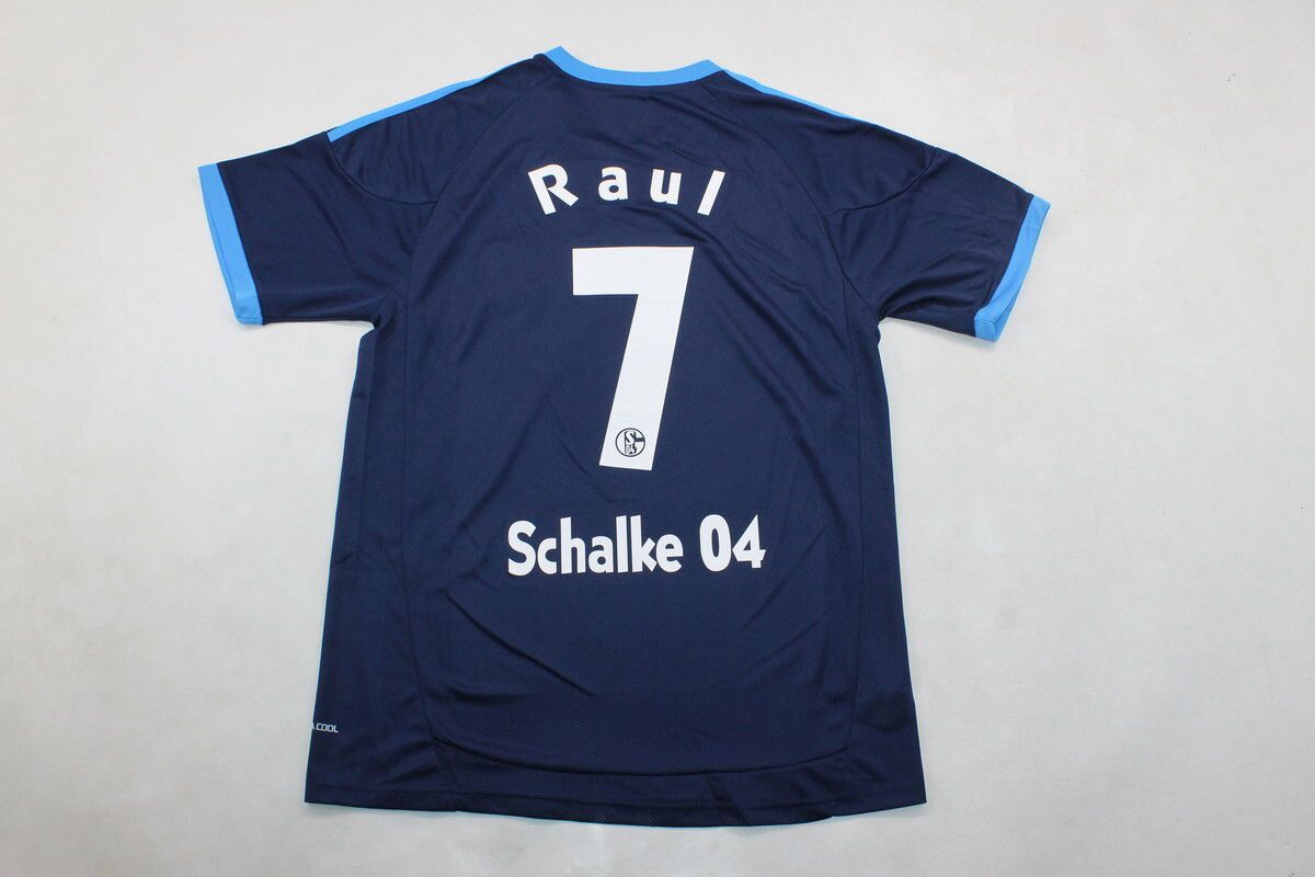 Schalke 04 Raul Gonzalez Retro Away Heimtrikot 10-11 Rot Fußball – Detailed View