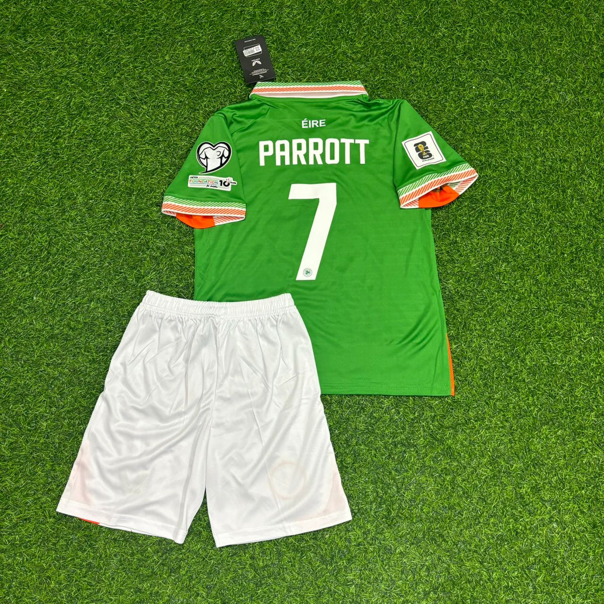 Ireland Éire Green 2026 World Cup Kids Football Jersey – Troy Parrott – Front View