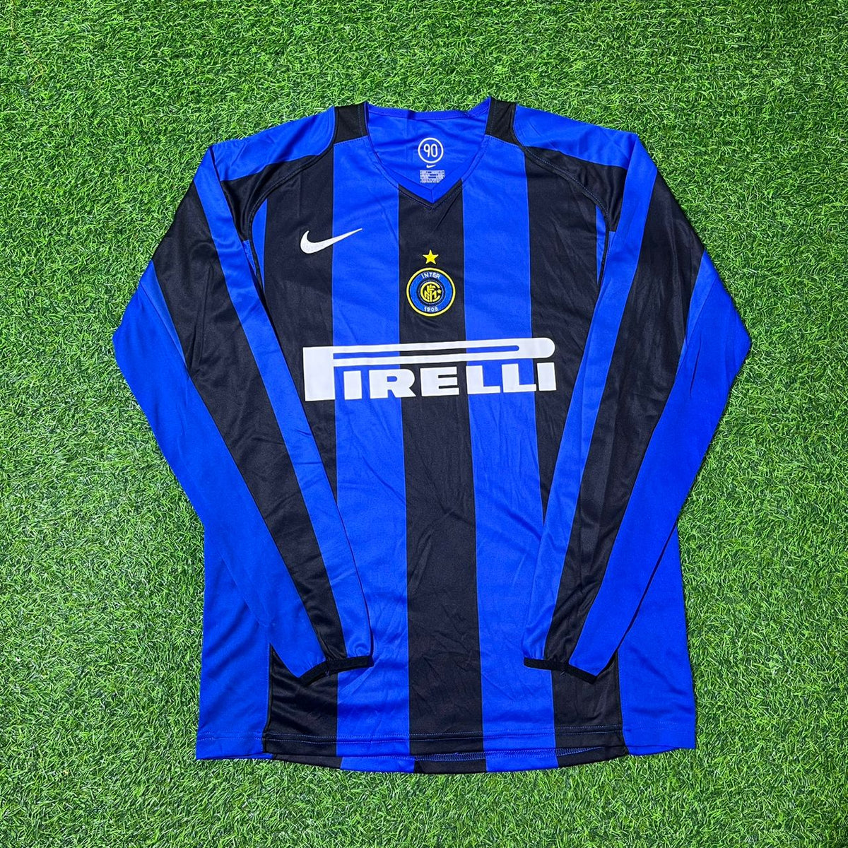 2004/05 Ivan Cordoba Inter Milan Retro Football Jersey – Front View
