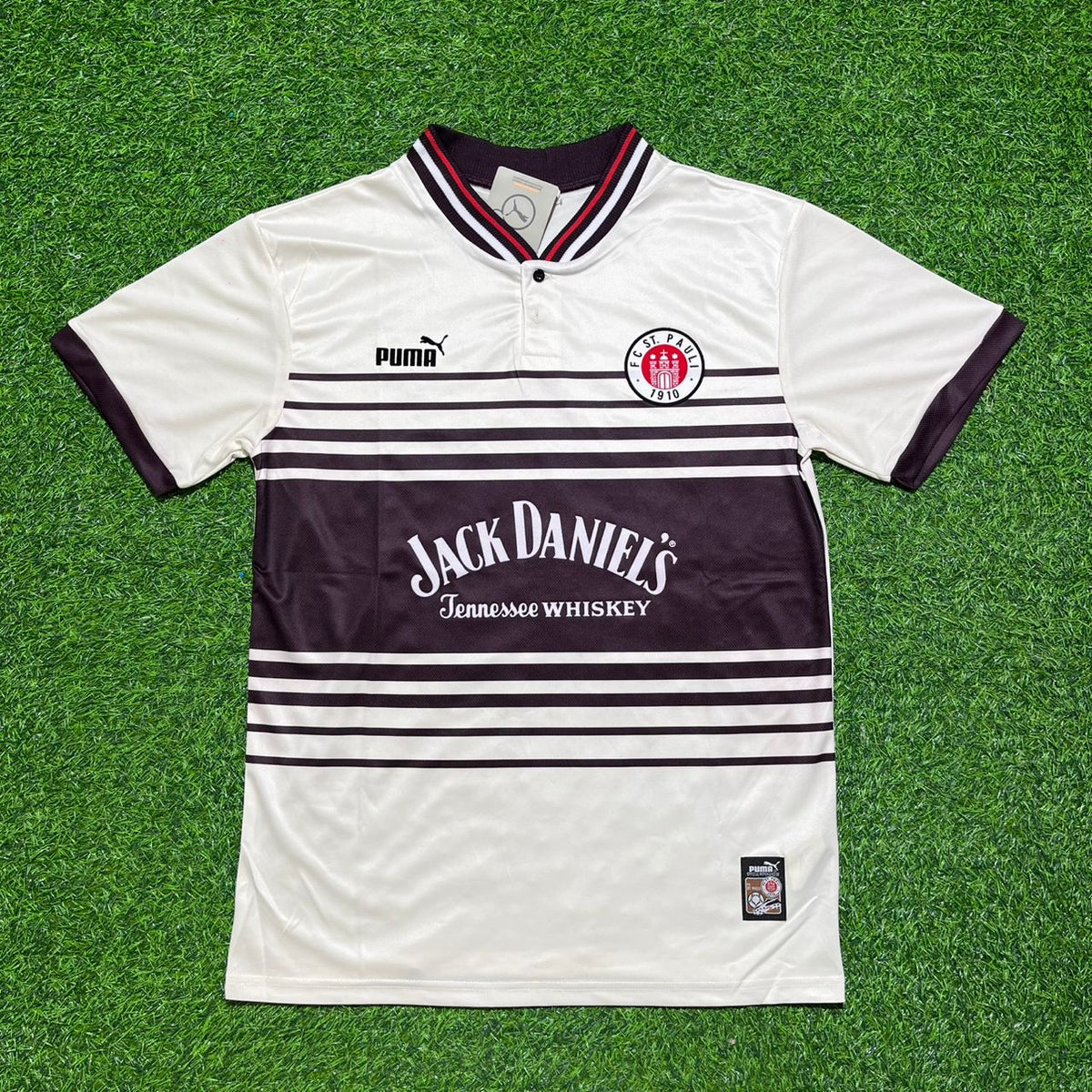 1997/98 Andre Trulsen St. Pauli Retro Football Football Jersey – Front View