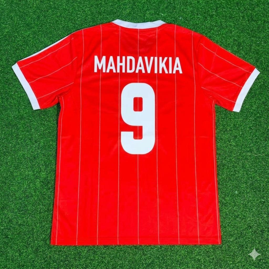 Mehdi Mahdavikia Hamburger SV Red Retro – Back View