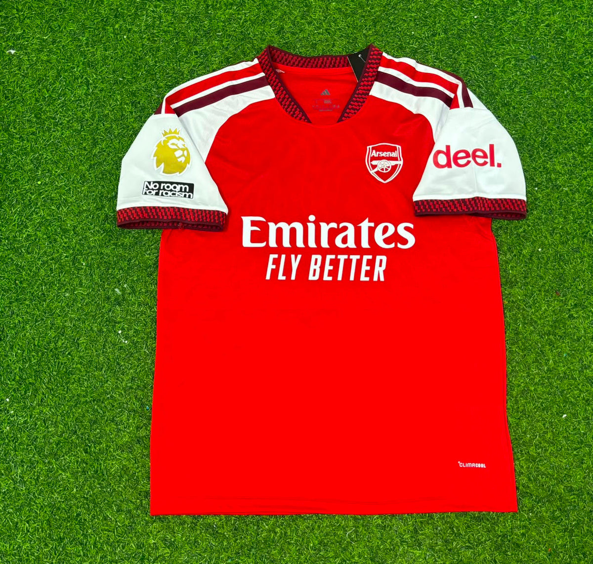 2027 Bukayo Saka Arsenal Home Red Football Jersey – Front View