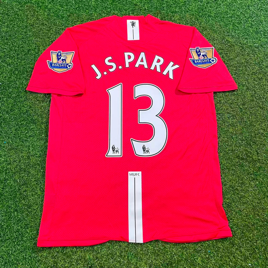 Manchester United 2007 2008 EPL Retro Red Jersey – Ji-sung Park – Detailed View