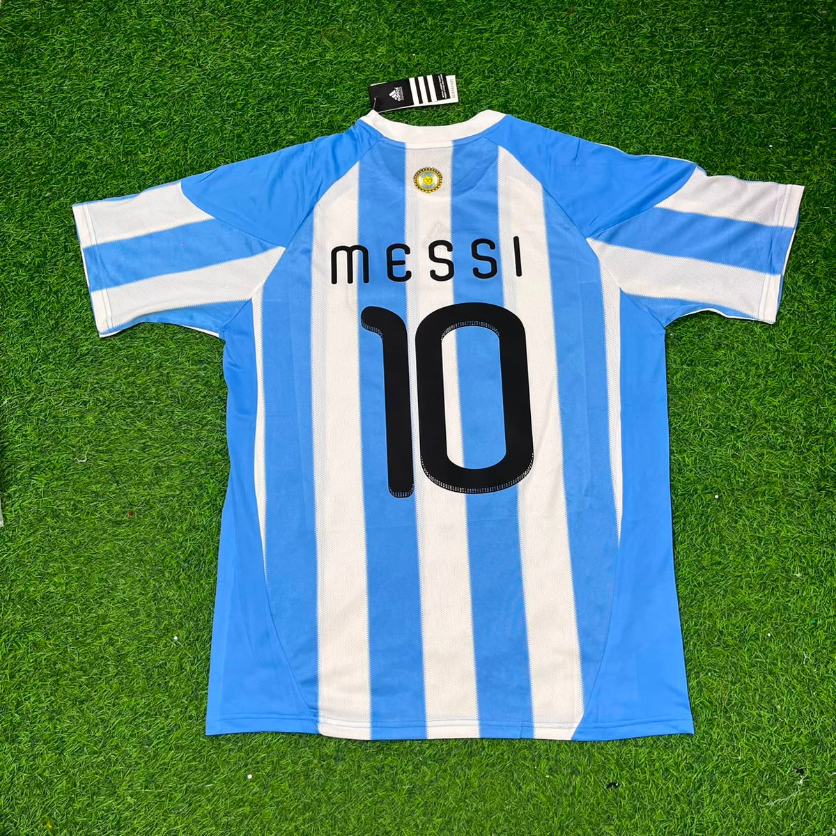 2010 Argentina World Cup Lionel Messi 10- Retro Football Jersey – Detailed View