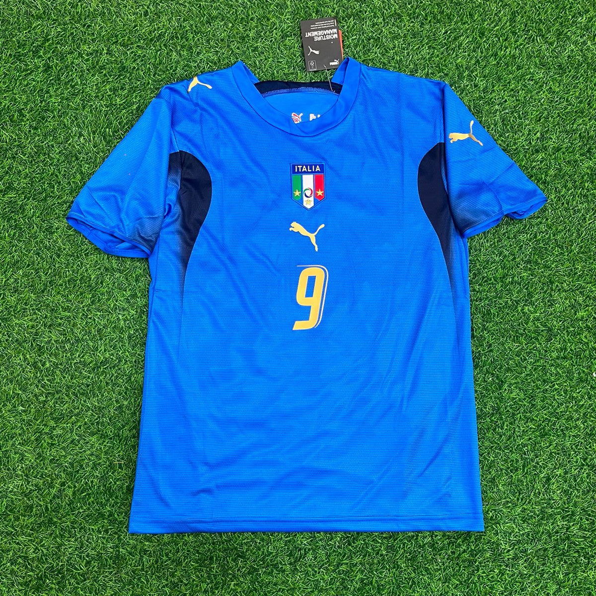 Luca Toni 9 - Italy 2006 World Cup Final Retro Jersey – Front View