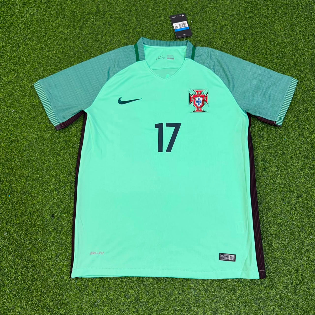 Luis Nani Portugal EURO 2016 Green Retro Football Jersey – Front View