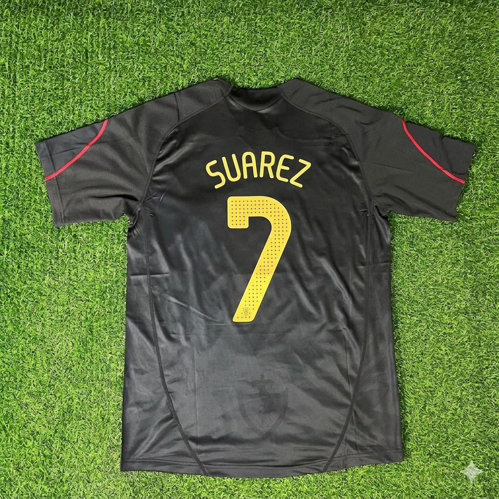 2009/10 Luis Suarez Liverpool Black Retro Football Jersey – Back View