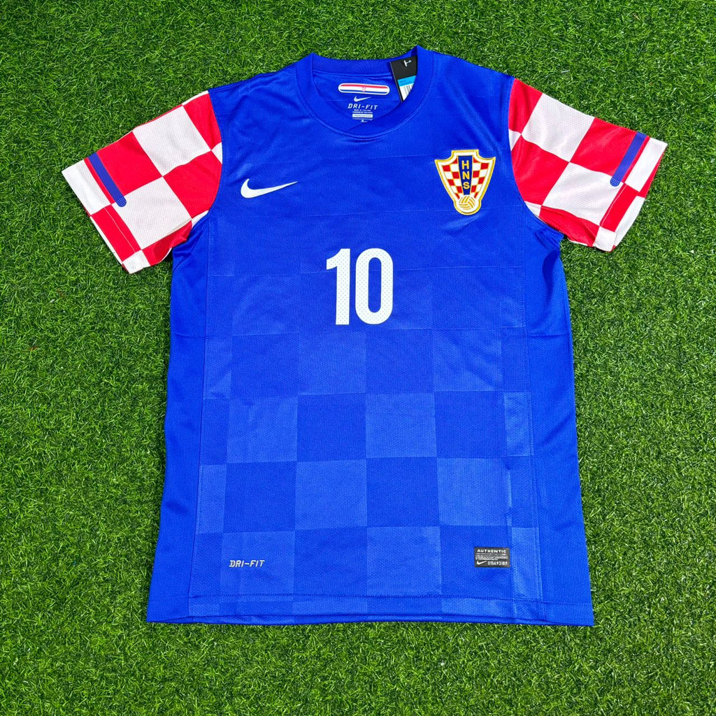 Luka Modric Croatia 2010-2012 Home Retro Football Jersey – Front View