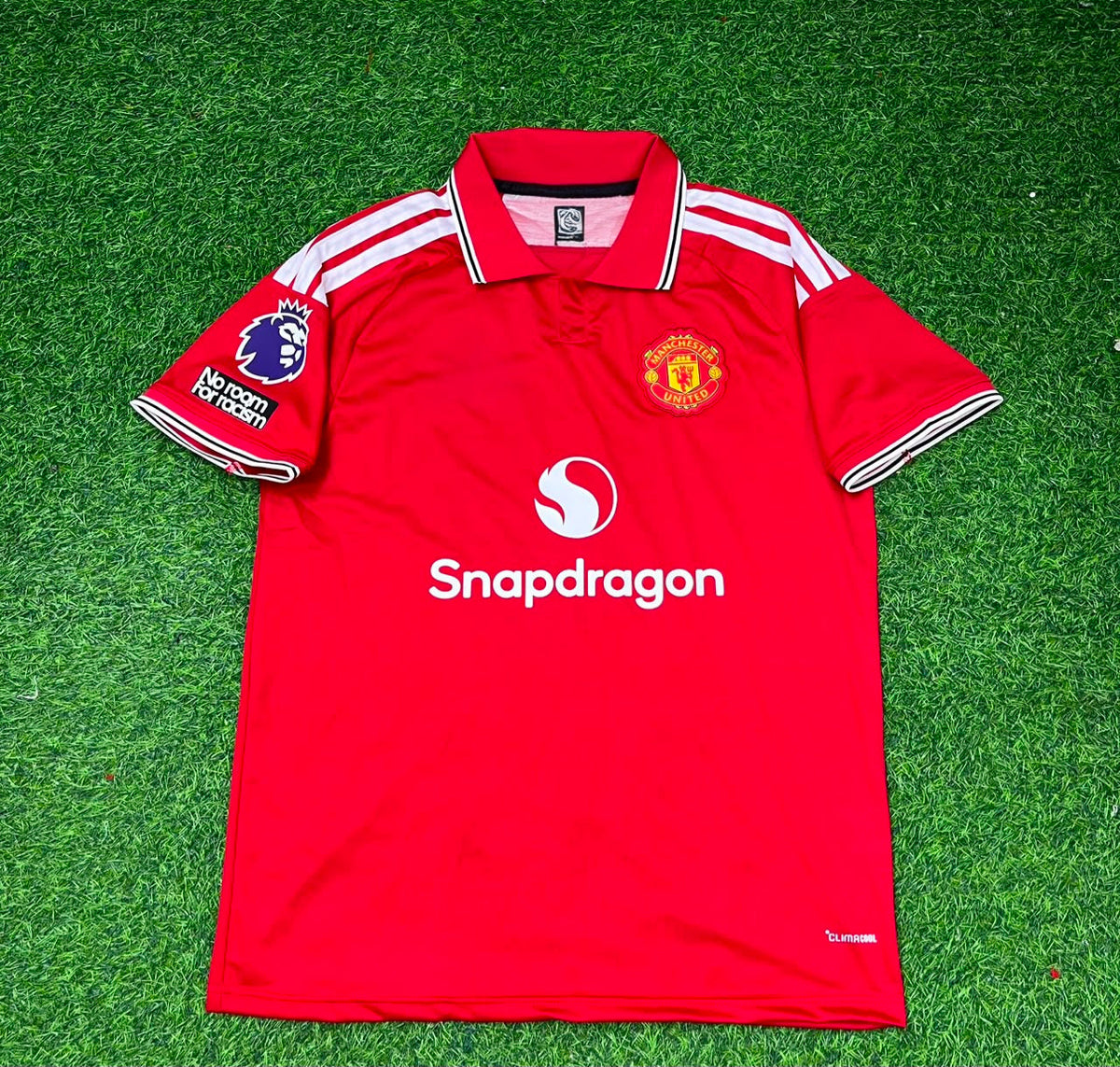Bruno Fernandes Manchester United 2027 New Season Home Football Jersey – Front View