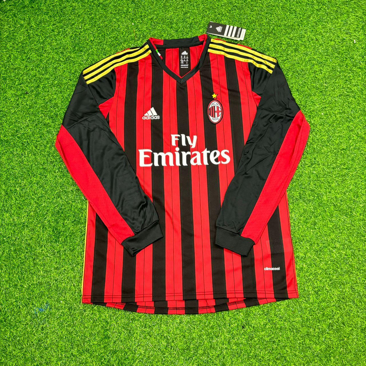 2013/14 Mario Balotelli AC Milan Long Sleeve Home Retro Football Jersey Collection – Front View