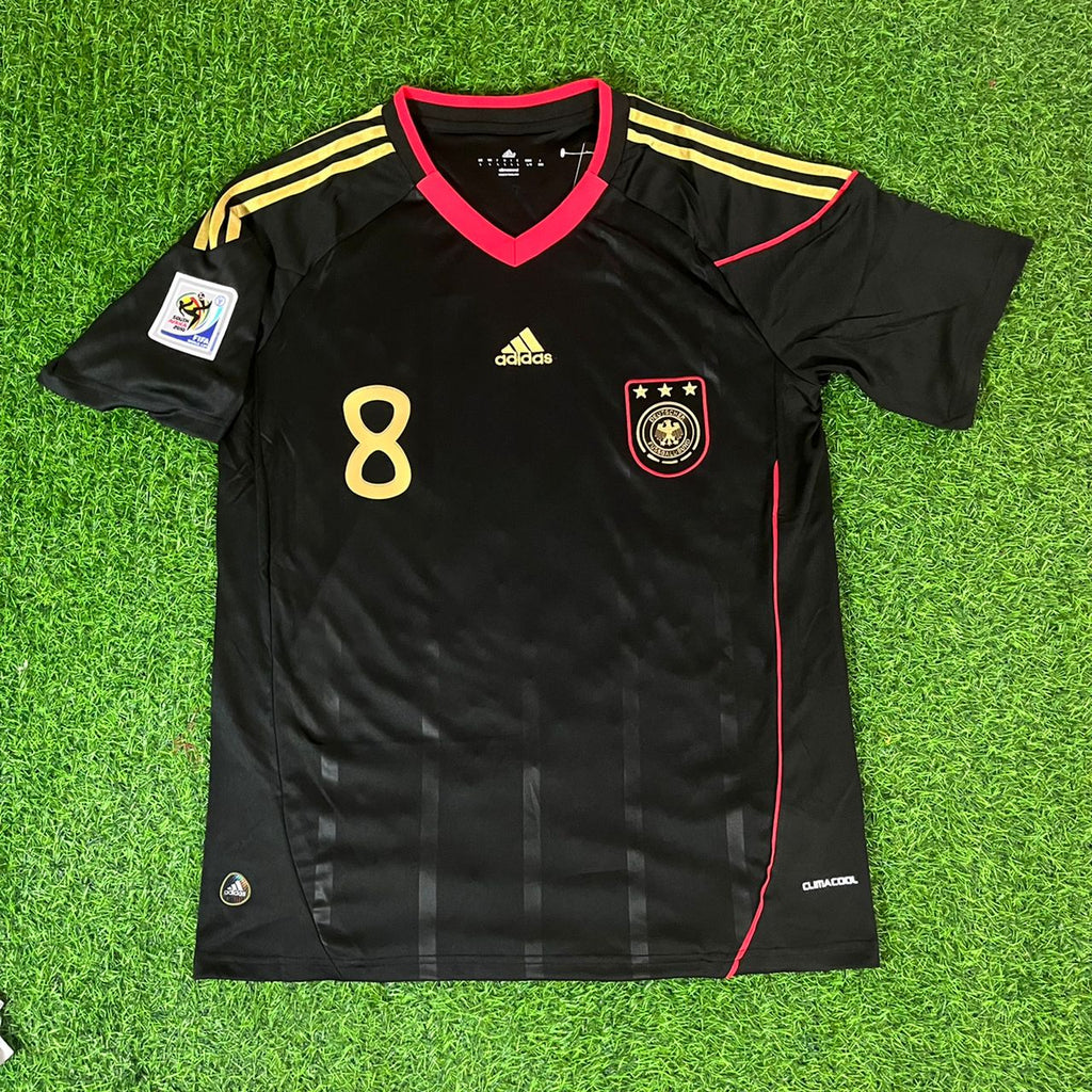 Mesut Ozil - Germany Deutschland 2010 World Cup Black Jersey – Front View