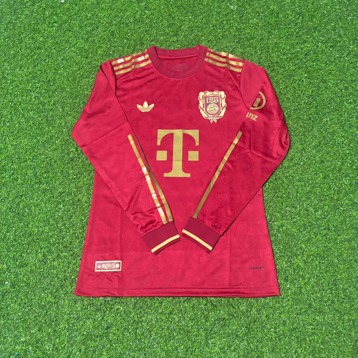 Bayern München 125 Jahre Spezial-Edition – Michael Olise 17- – Front View