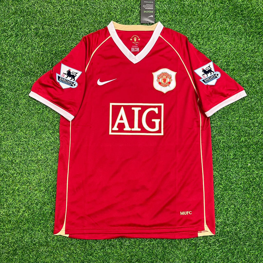 Nemanja Vidic Manchester United 2006/07 Red Kit Jersey – Front View