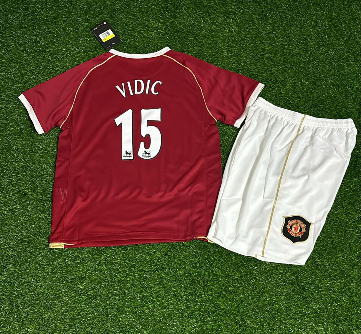 2006/07 Nemanja Vidic Manchester United Kids Red Kit Football Jersey – Back View