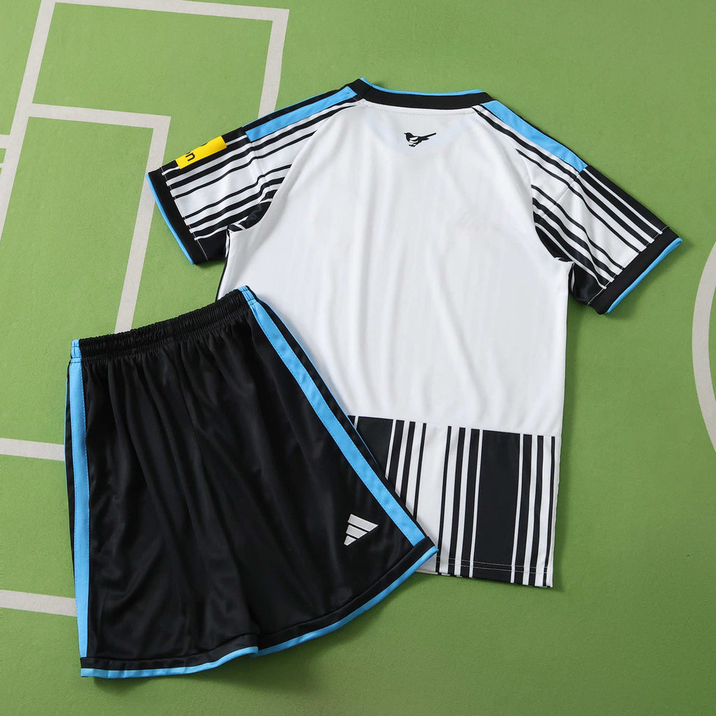 Newcastle United 2026-2027 Season Home Kids Football Jersey Trikot Maillot V2