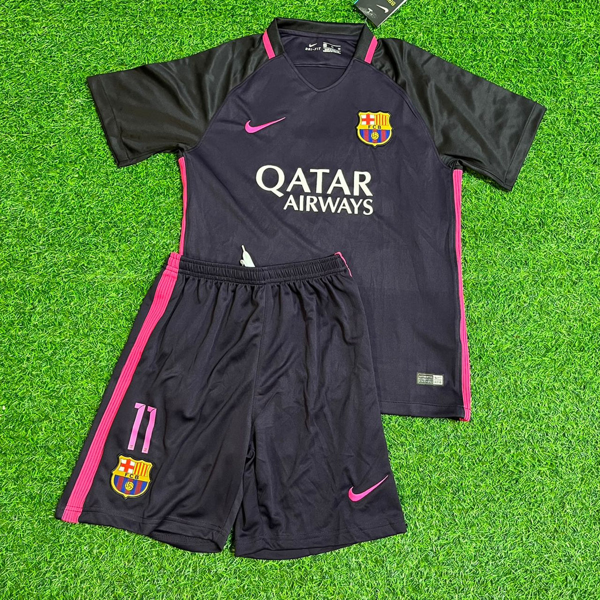 Neymar Jr Barcelona 2014/15 Retro Black Pink Kids Jersey Soccer KinderTrikot – Front View