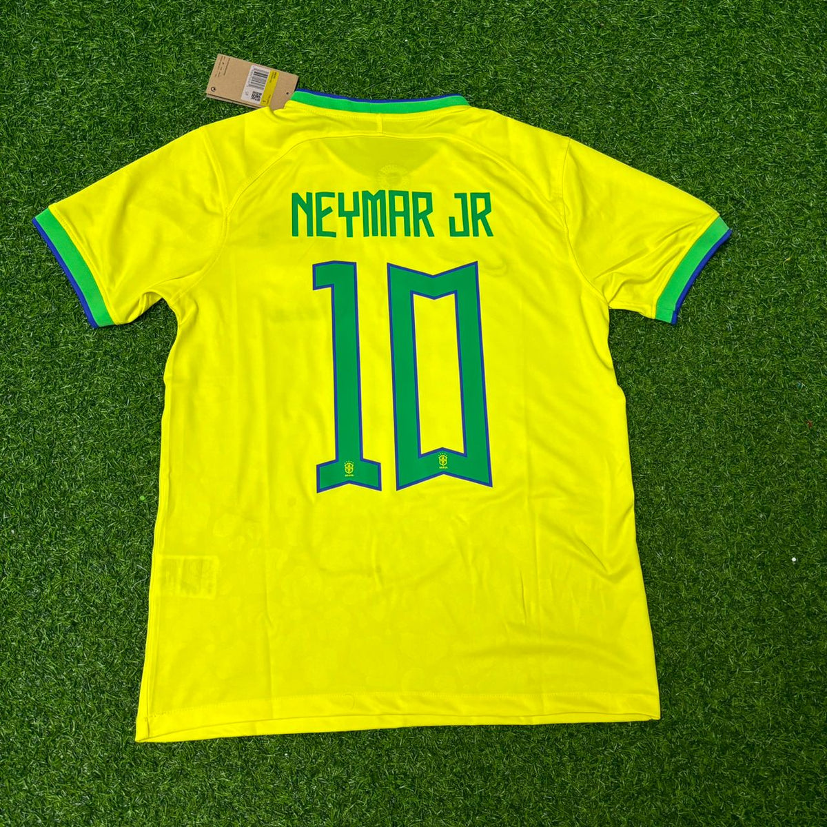 Neymar Jr – Brazil 2022 World Cup Retro Kit Jersey – | | – Detailed View