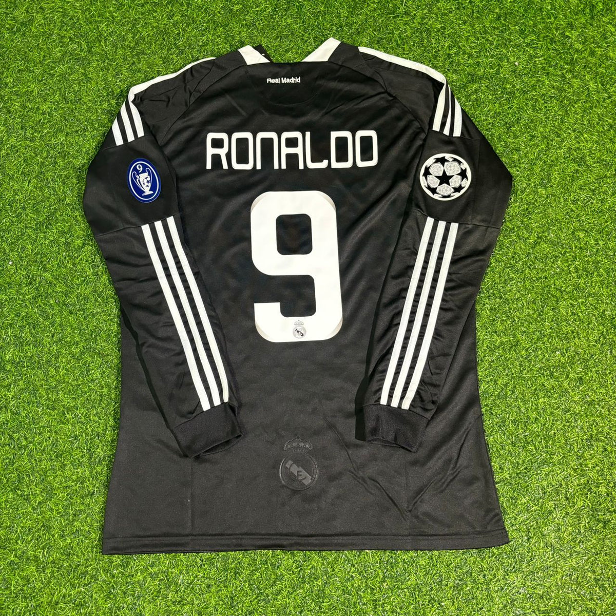 Cristiano Ronaldo 2009-2010 Debut Number 9 Black Retro Football Soccer Jersey Kit – Back View