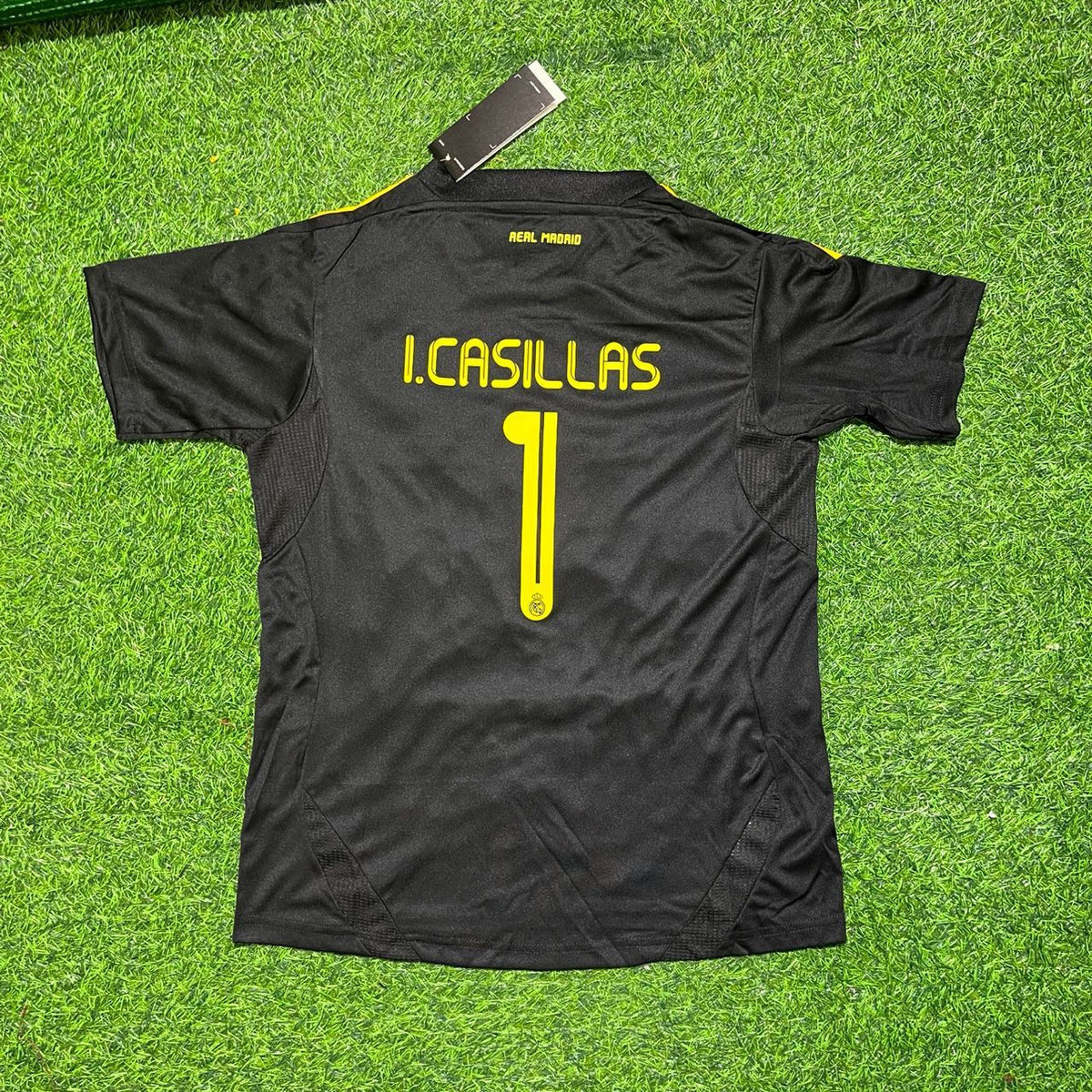 Iker Casillas 2012 Retro Black Goalkeeper Football Jersey – Back View